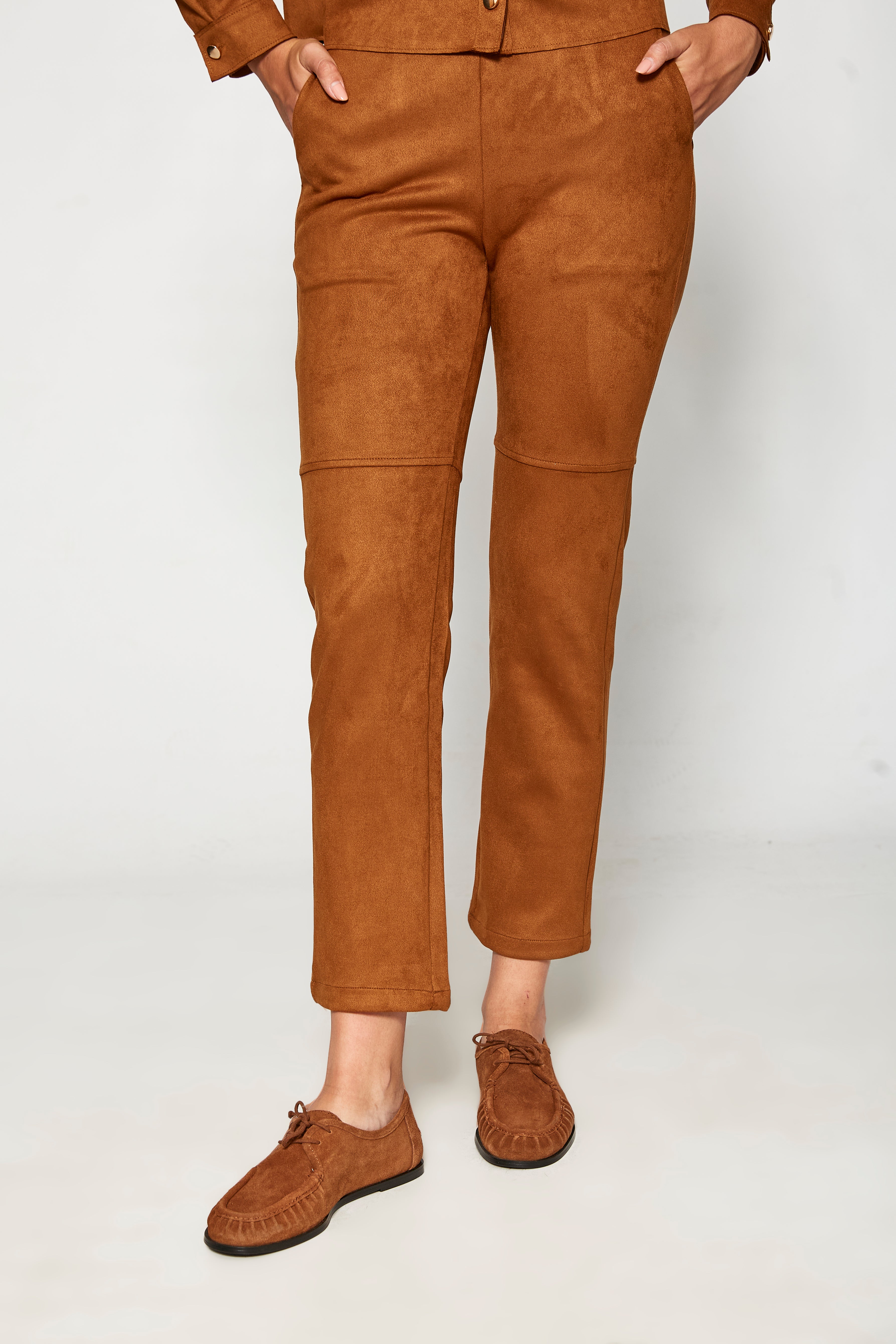 37304004 Pant - Caramel