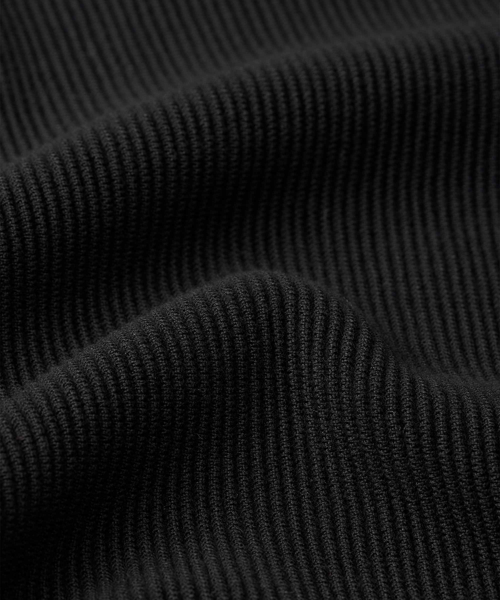 1007764 MaFaraja Sweater - Black