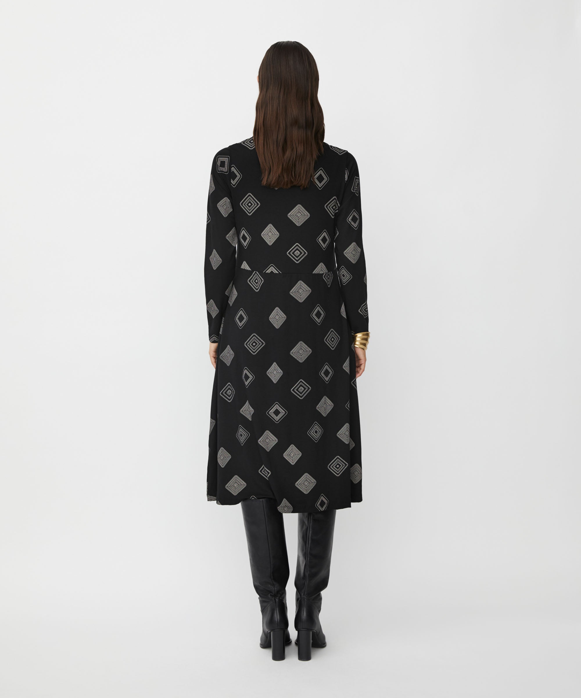 1011385 Robe MaNatsuko - Noir
