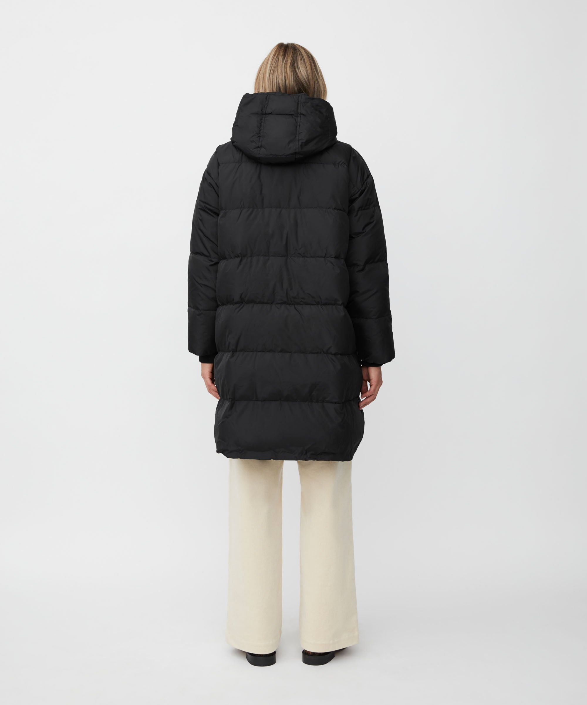 1005811 MaThilde Coat - Black