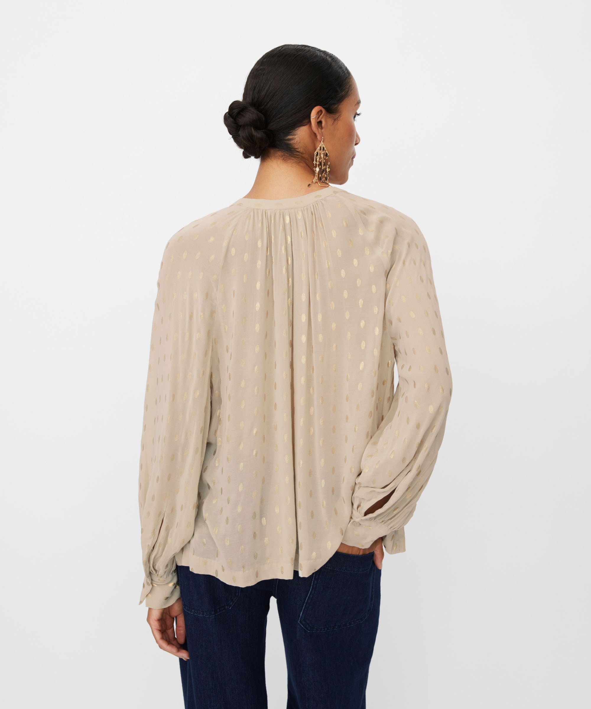 1011632 MaDornessa Top - Oxford Tan