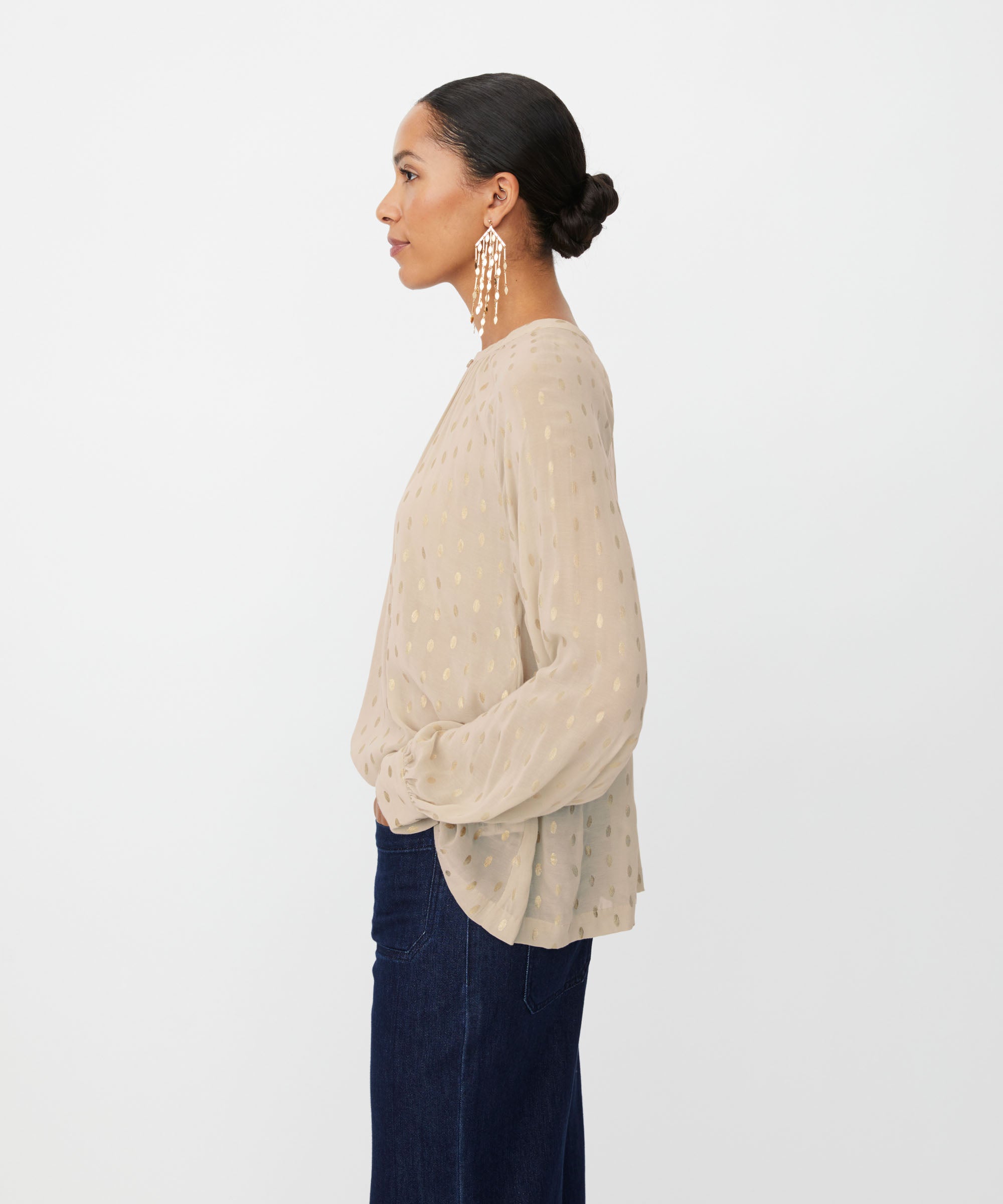 1011632 MaDornessa Top - Oxford Tan