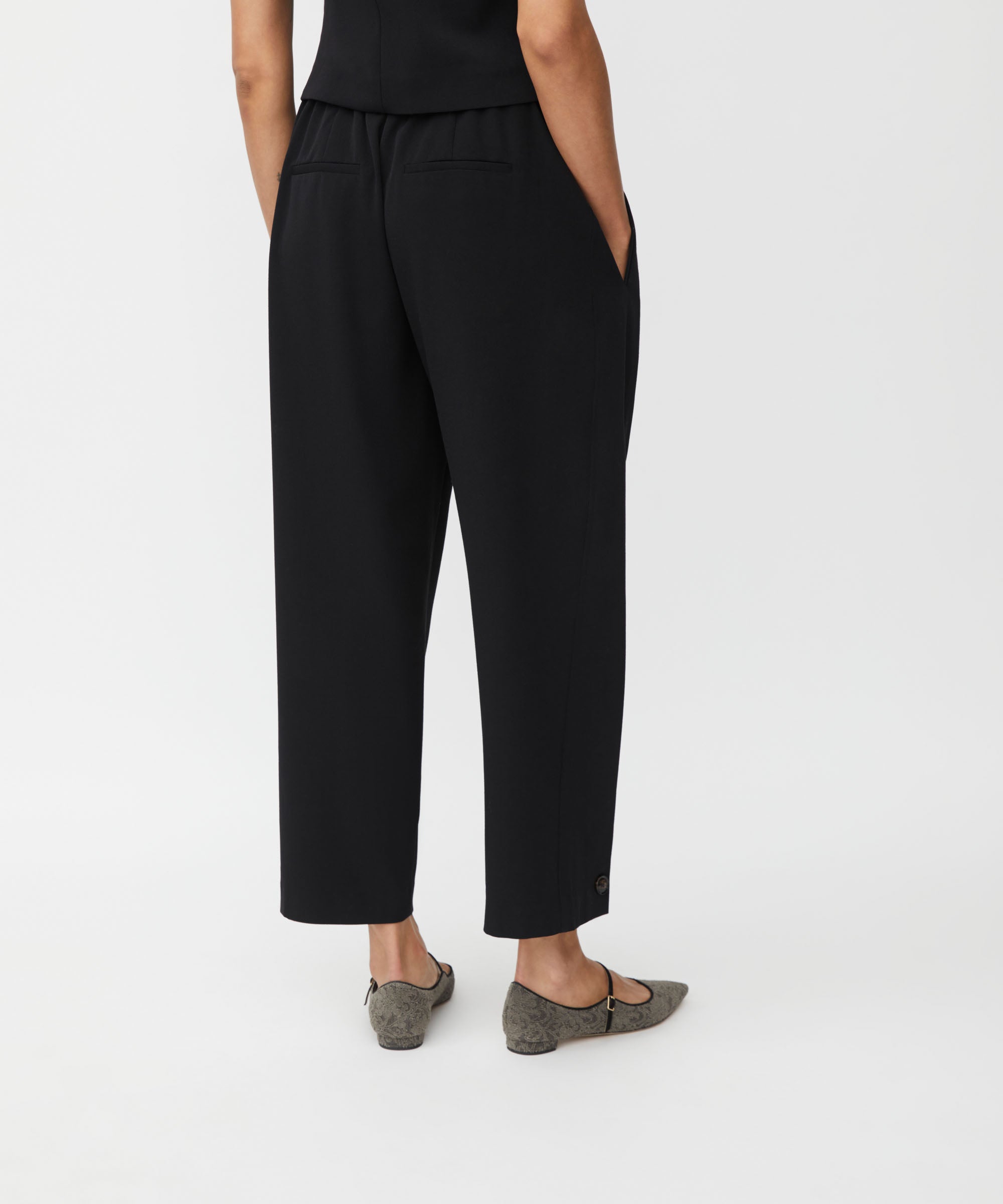 1008671 MaPunna Trousers - Black