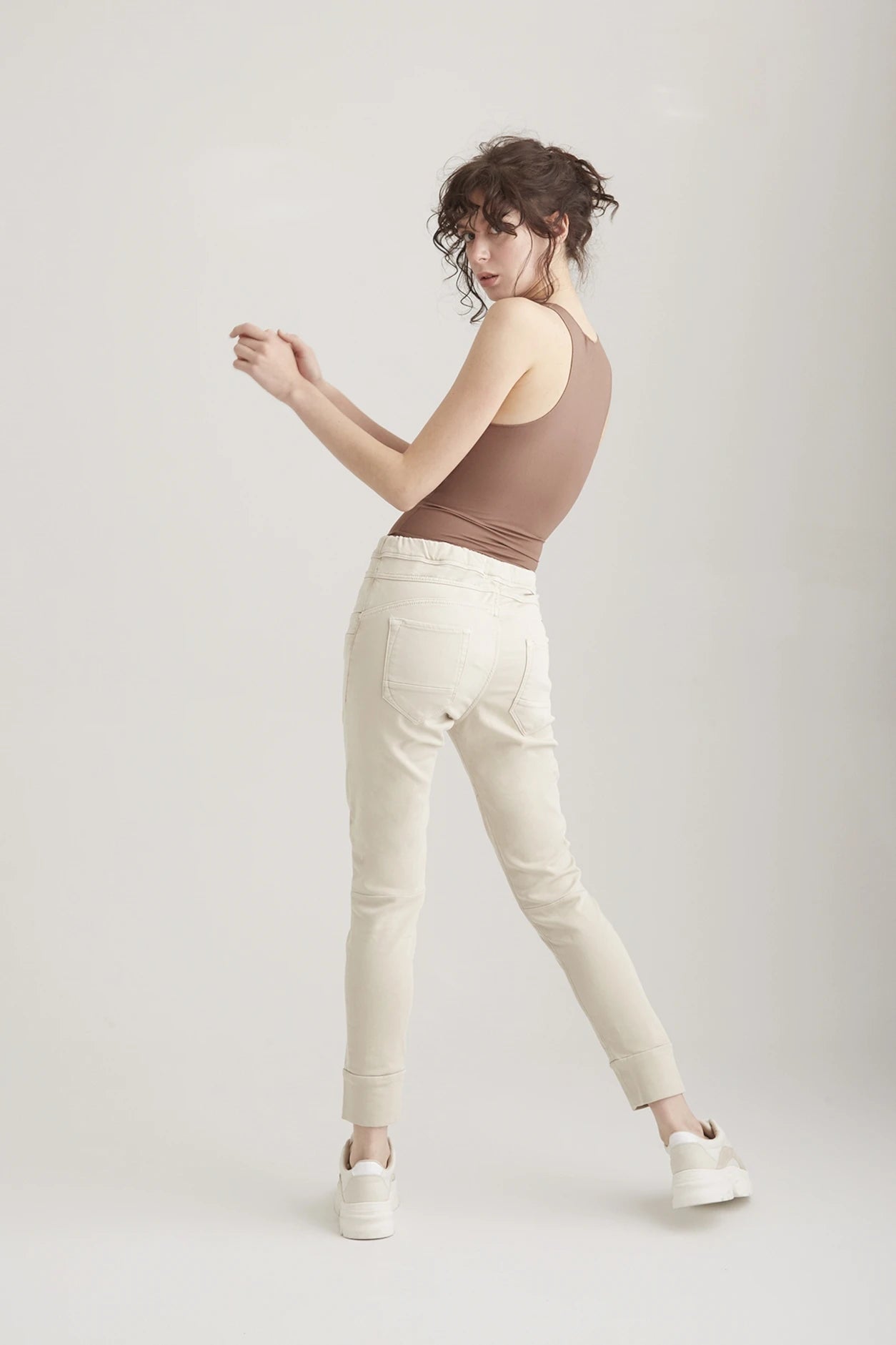 Mila Pant - Sand - Inseam 27" L01