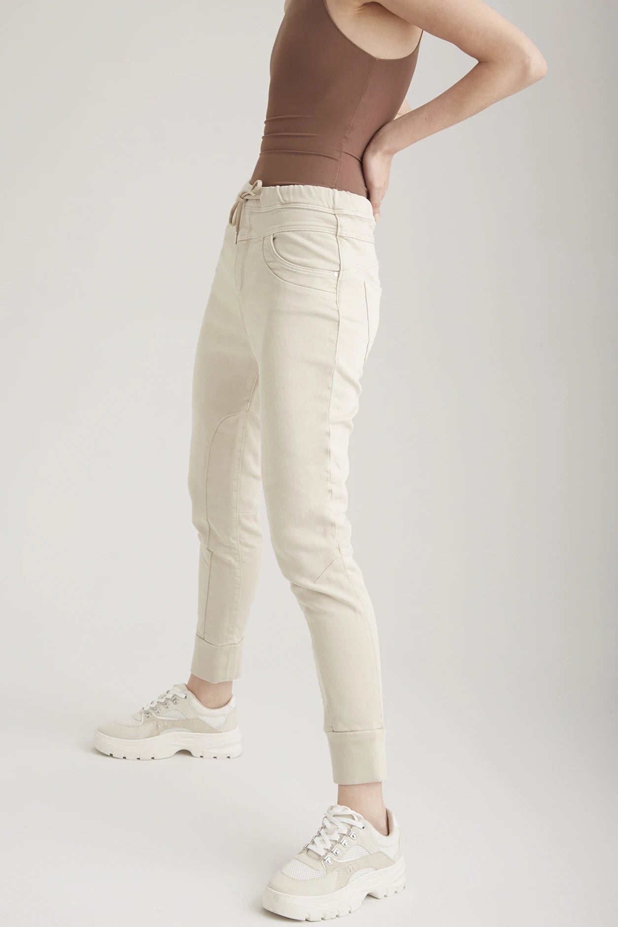 Mila Pant - Sand - Inseam 27" L01