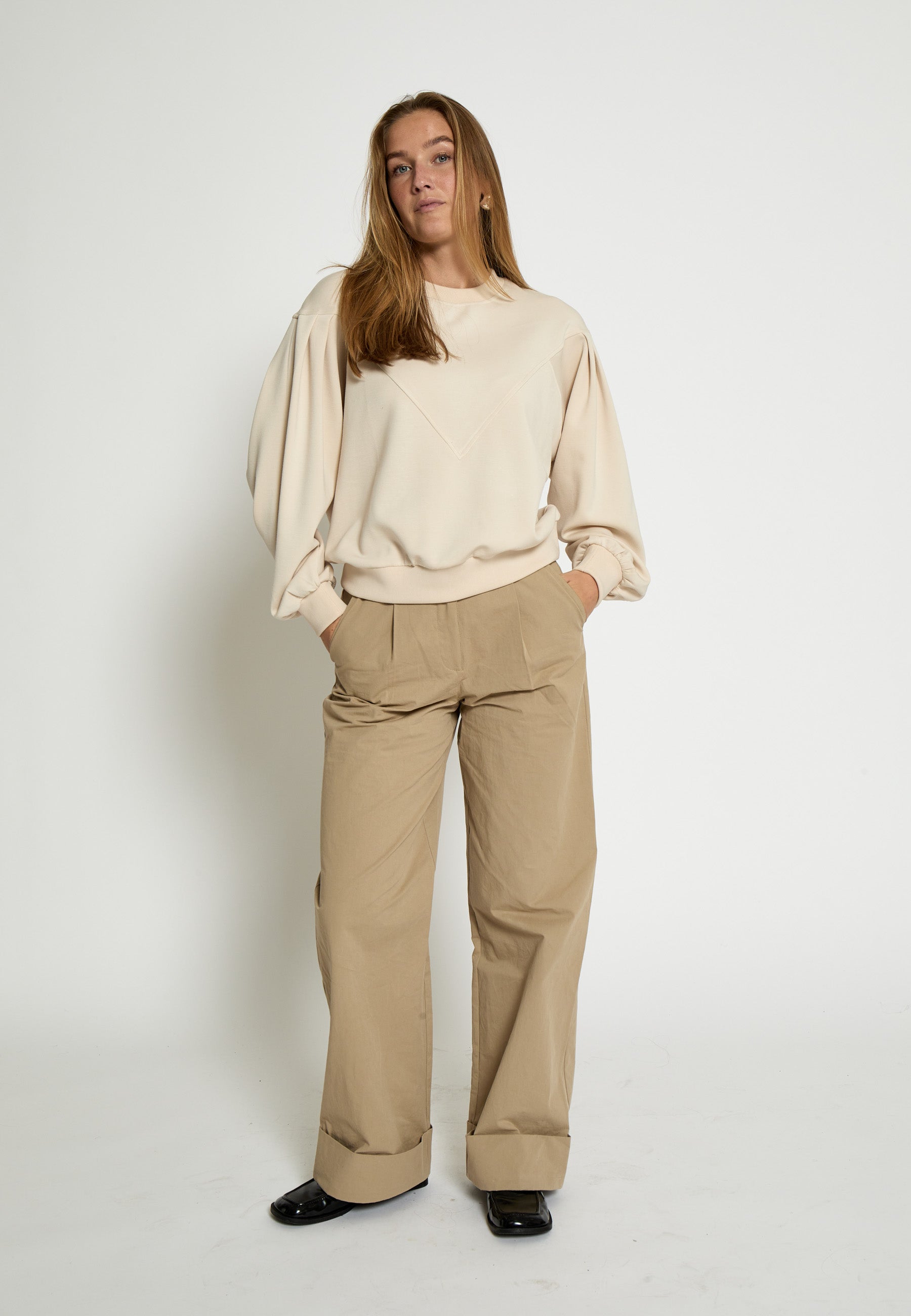 PC8452 Dicette Batleeve Sweatshirt - Sandshell