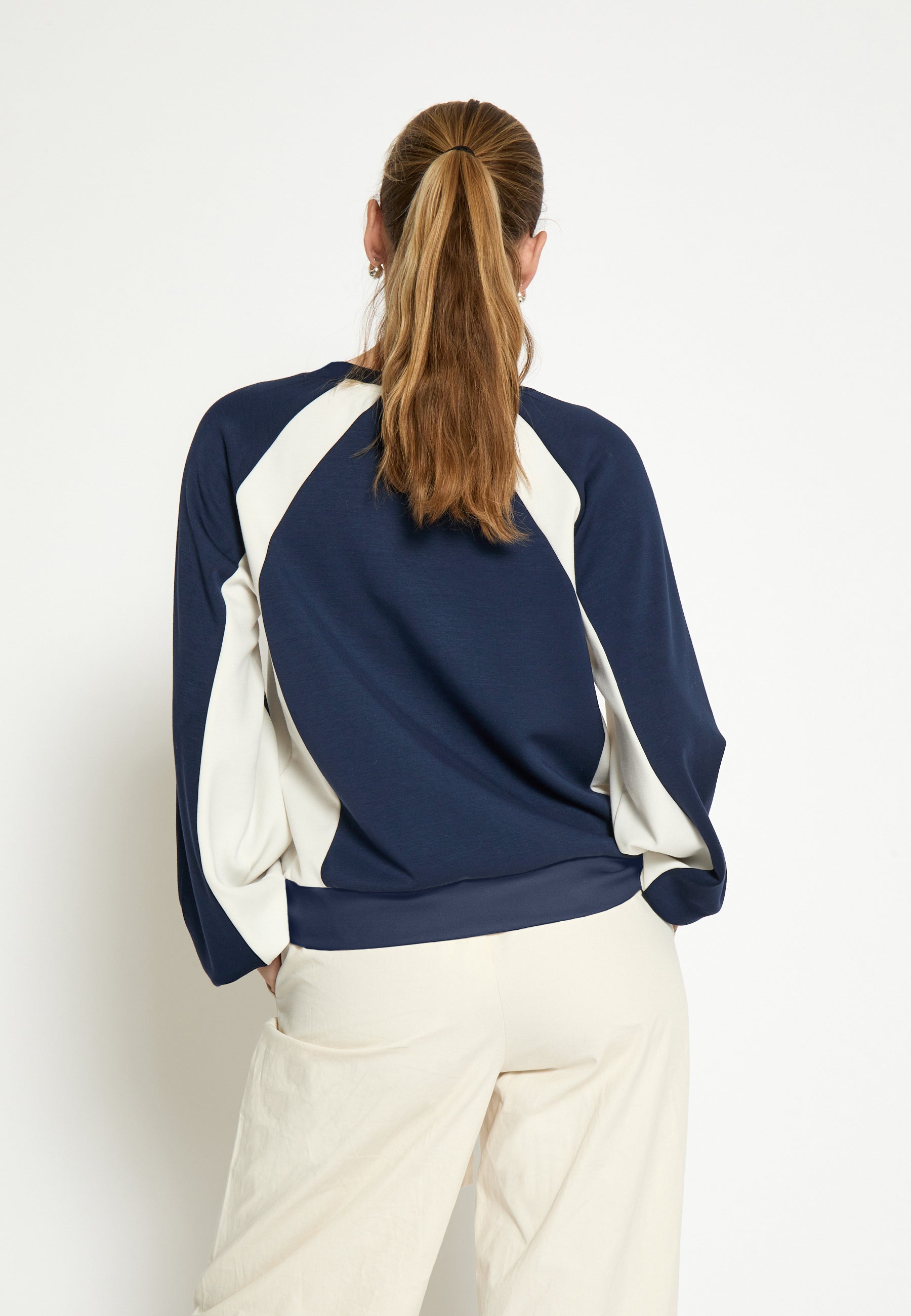 PC8472 Dicette Track Sweatshirt - Black Iris