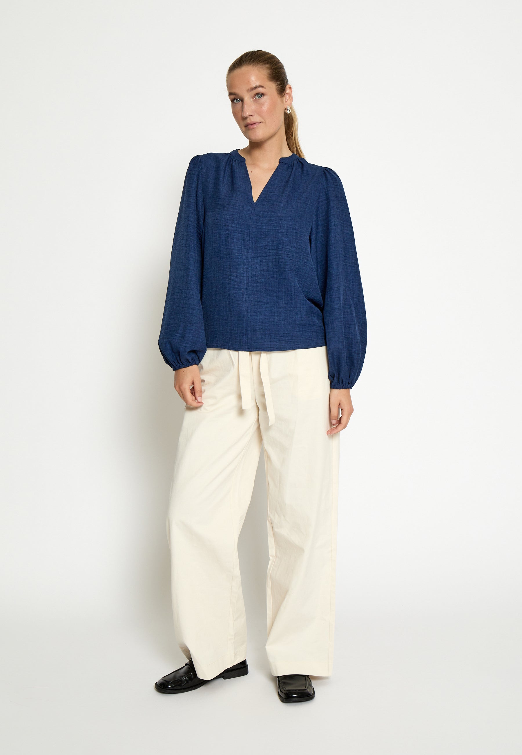 PC8492 Kaitlyn Blouse - Black Iris Melange