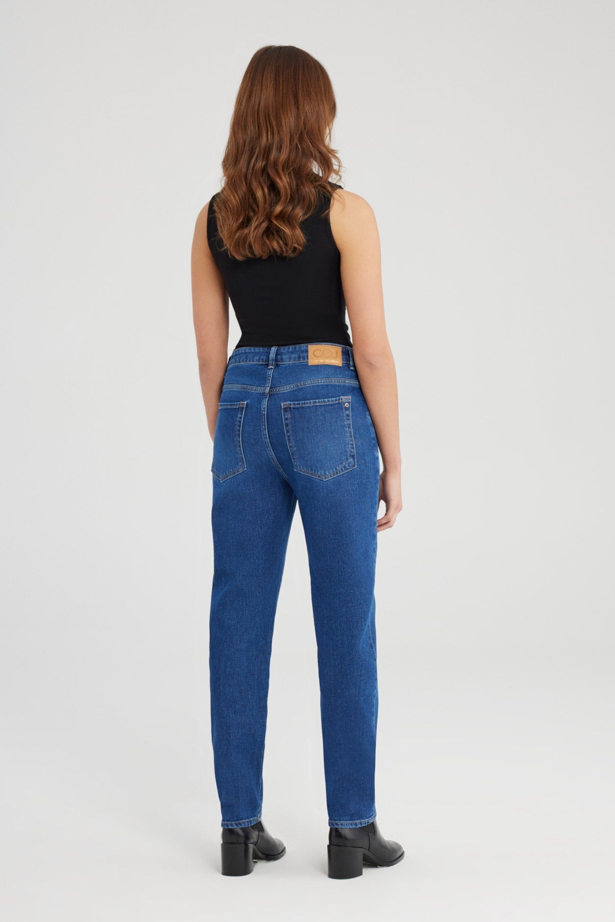Victoria Boyfriend Jean - Astra Blue L32