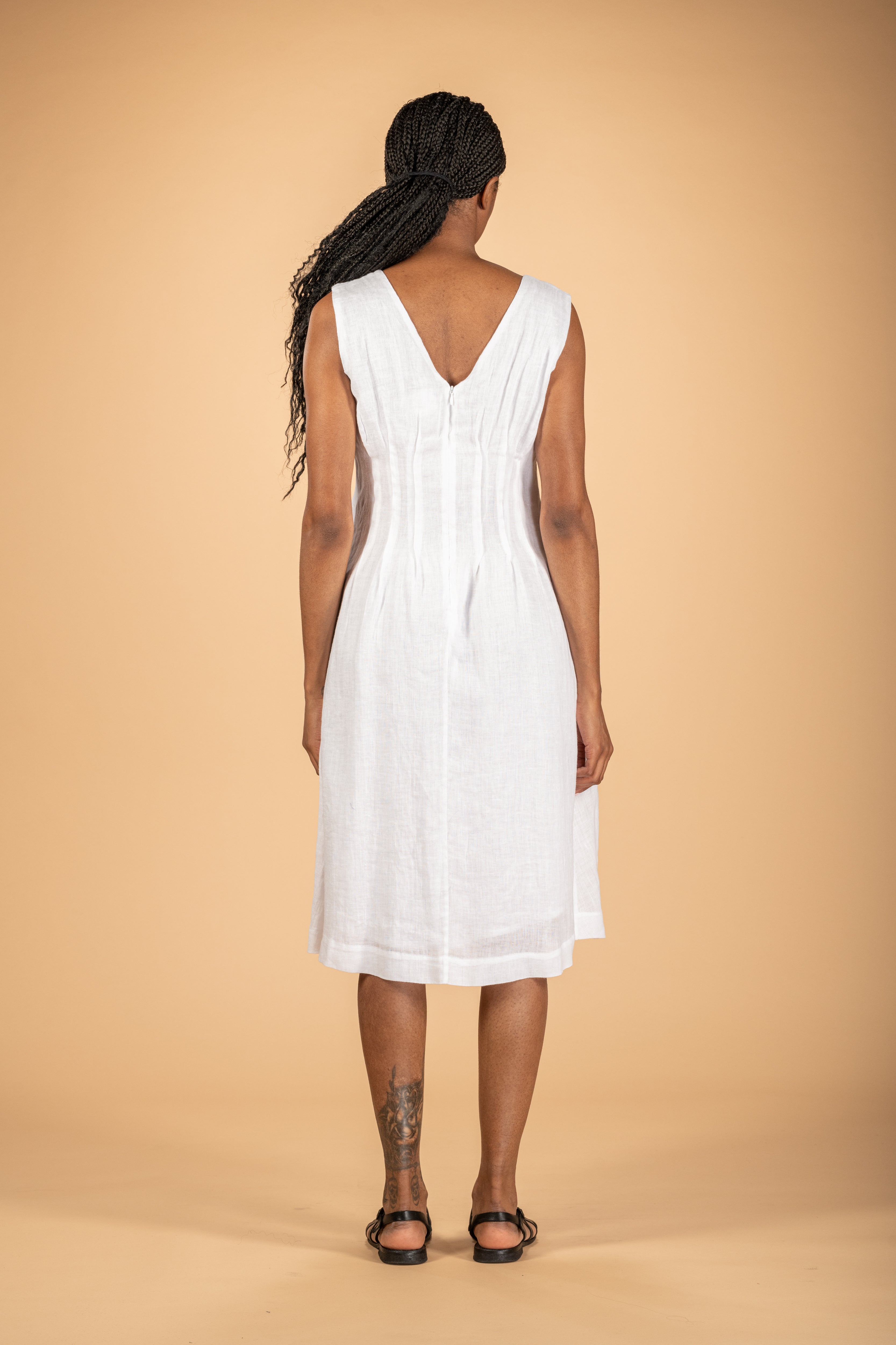 ZE2403R Berengere Linen Dress - White