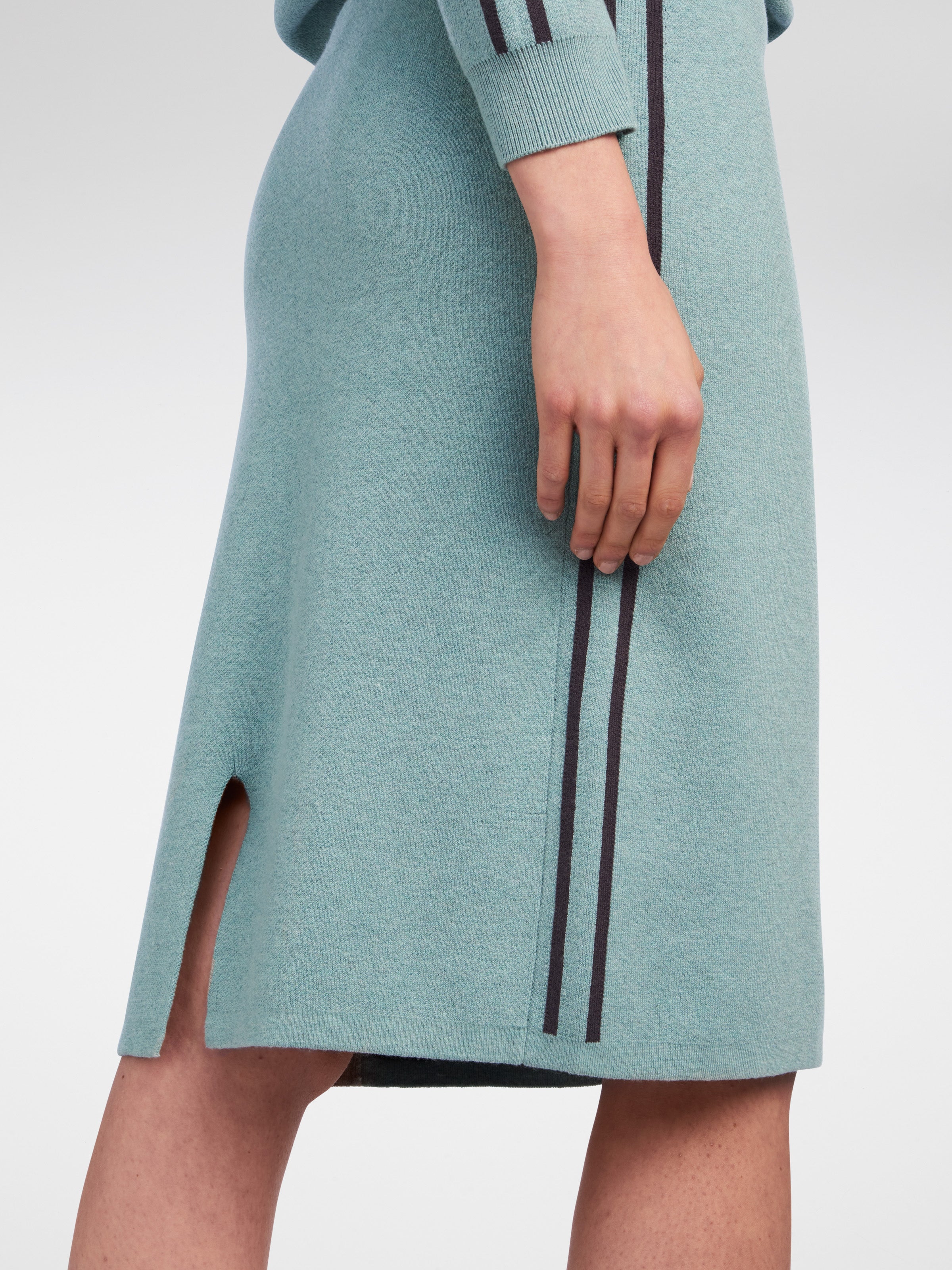 Skirt with contrasting stripe  -Granite Green Heather